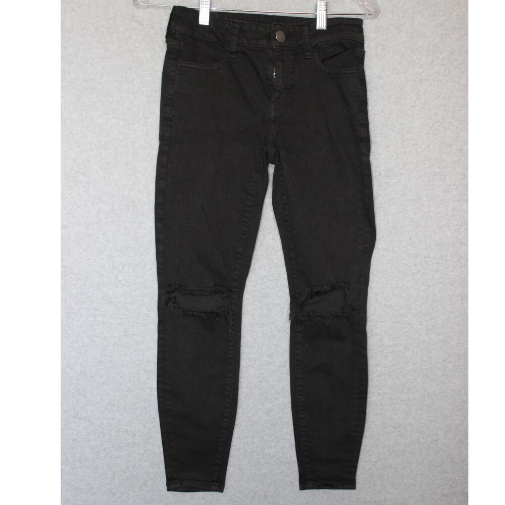 AMERICAN EAGLE WOMEN Stretch BLACK  SIZE 0 EXTRA SHORT‎ RIPPED KNEE JEGGING